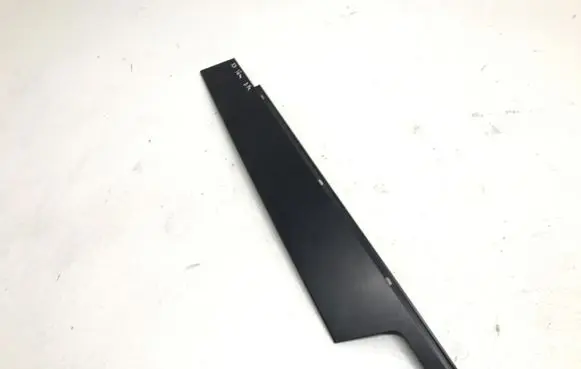 BMW X3 F25 Front door glass trim molding 7205708 7205709