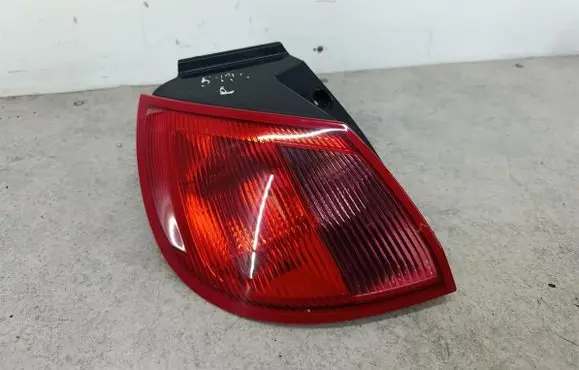 Mitsubishi Colt Rear/tail lights 