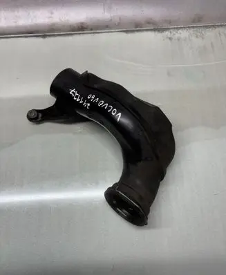 Volvo V60 Intercooler hose/pipe 31319698