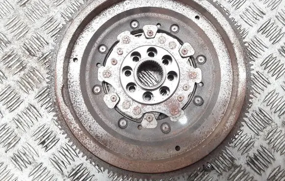 Audi Q3 8U Flywheel