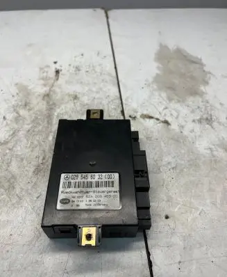 Mercedes-Benz C W203 Other control units/modules A0295456032 5ZA00846900