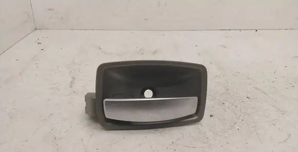 BMW 7 E65 E66 Front door interior handle 7024303