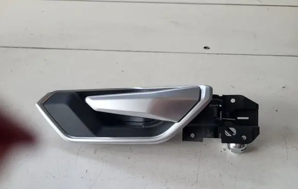 Audi e-tron Rear door interior handle 4KE839020