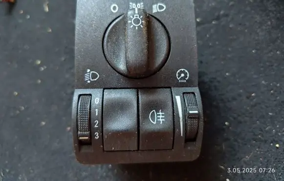 Opel Zafira A Light switch 09133250 091000024 09138348