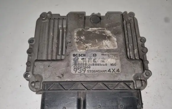 Alfa Romeo 159 Engine control unit/module ECU 55207800 5336A5XAM 0281014365