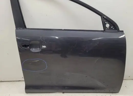 KIA Sportage Front door