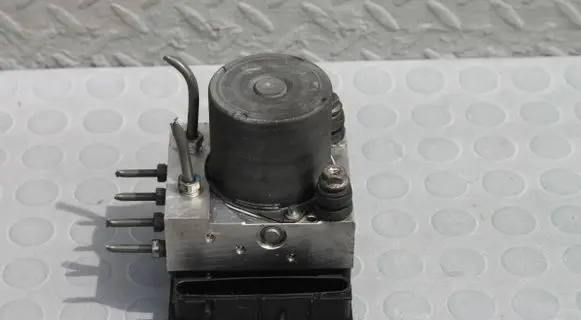 Toyota Verso ABS Pump 0265951990