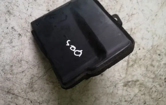Nissan Qashqai Other engine bay part