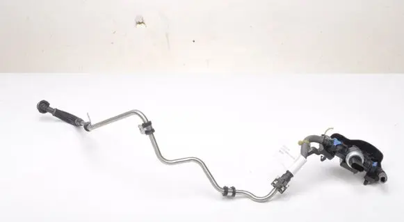 Volvo XC40 Fuel pressure sensor 31669211