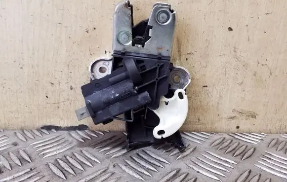 Audi A5 8T 8F Tailgate/trunk/boot lock/catch/latch 4F5827505D