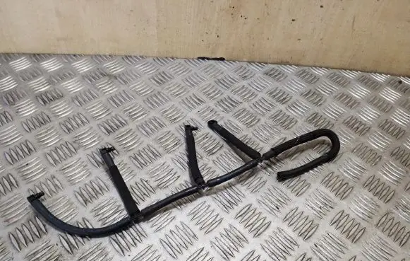 Audi A3 S3 8P Fuel return line/hose 
