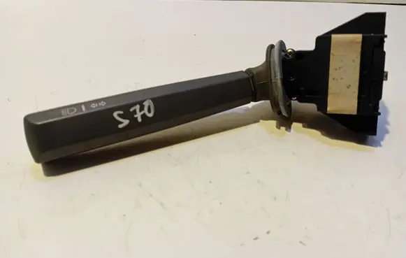 Volvo S70 V70 V70 XC Indicator stalk 465730