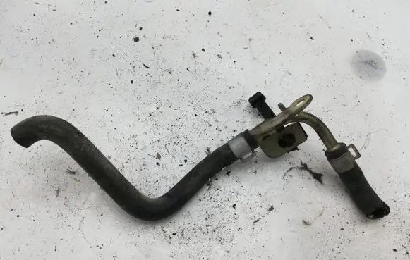 Nissan X-Trail T30 Engine coolant pipe/hose NOCODE
