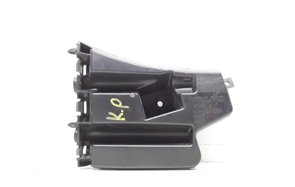 Volvo V60 Front bumper mounting bracket 30796625