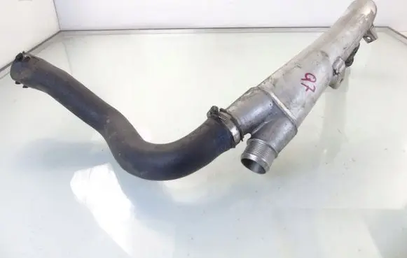 Audi Q7 4L Intercooler hose/pipe 7L6145737B