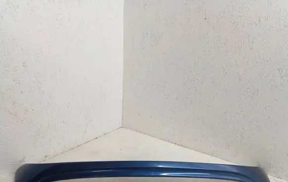 Tailgate/trunk spoiler