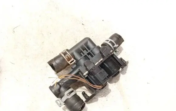 Toyota C-HR I Coolant heater control valve 6411911916404 64119119164-04
