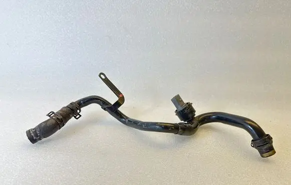 Audi Q7 4L Engine coolant pipe/hose 059121065