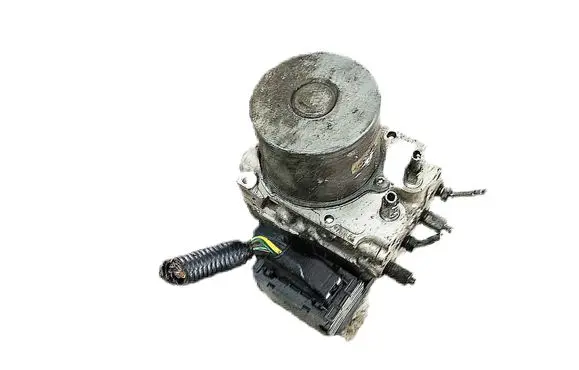 Mazda 6 ABS Pump GAM7437A0