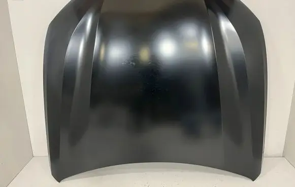 BMW 8 G15 Engine bonnet/hood 7464711