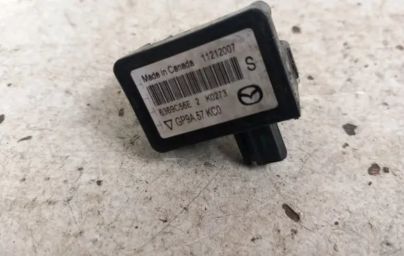 Mazda CX-7 Airbag deployment crash/impact sensor GP9A57KC0 11212007 6369C56E