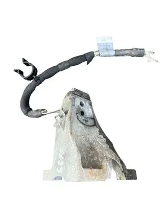 Jaguar F-Pace Engine mounting bracket HK836061CB HK83-6061-CB HK83F260145CC