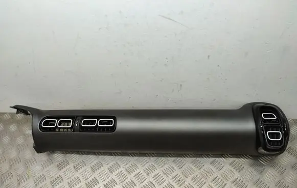 Citroen C3 Aircross Dash center air vent grill