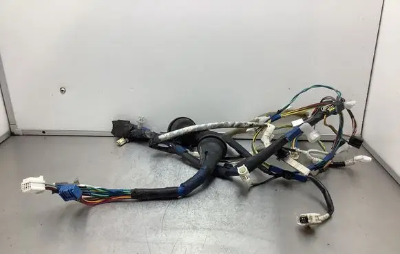 Toyota Prius (XW20) Front door wiring loom 82151