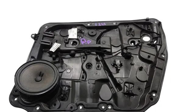 Mercedes-Benz B W246 W242 Front door window regulator with motor 
