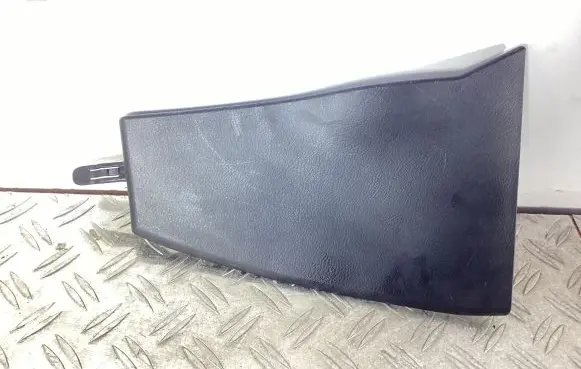 Lexus CT 200H Other interior part 5881676010