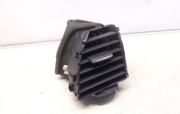 Honda Civic Dash center air vent grill