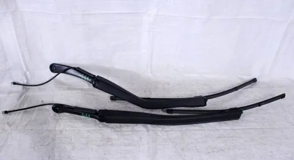 BMW 5 G60 G61 Front wiper blade arm 5A01A88 5A01A8803 W748362