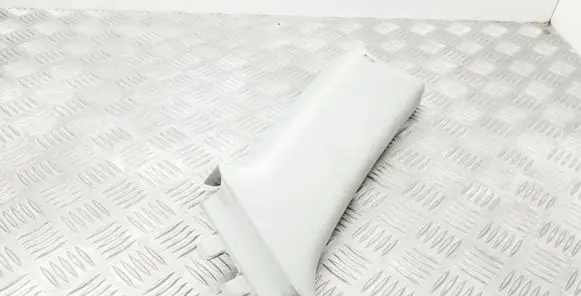 (C) pillar trim