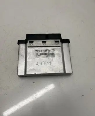 Volkswagen Golf VII Engine control unit/module 04E907309A 1039S53220 0261S07726
