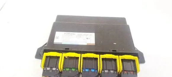 Ford Focus Comfort/convenience module AV6N19G481AF