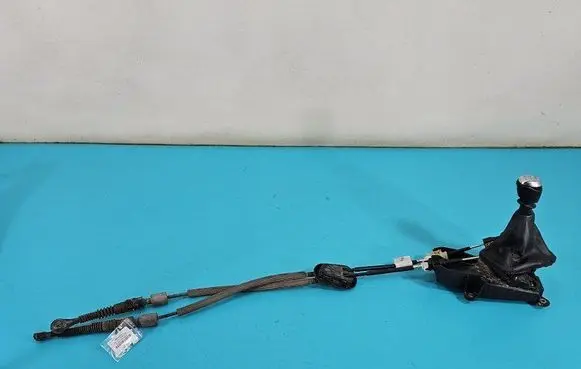 Gear shift cable linkage
