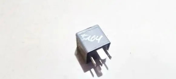 Audi A4 S4 B5 8D Other relay 8d0951253a v23134-b52-x301
