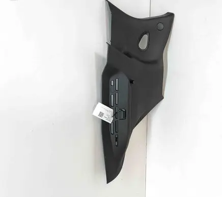 (C) pillar trim