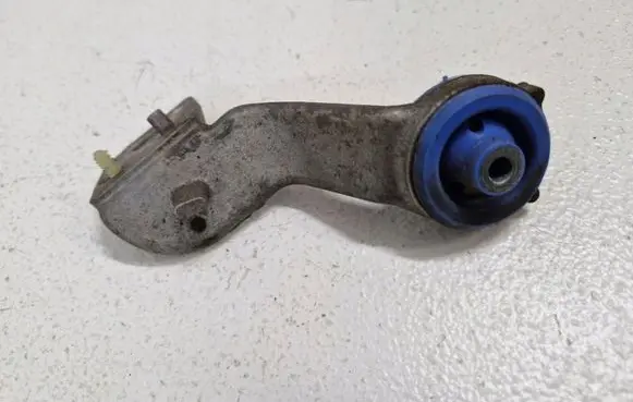 Peugeot 3008 II Radiator mount bracket 9803779180