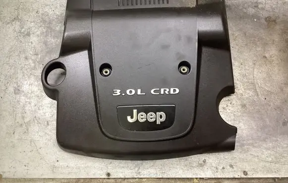 Jeep Grand Cherokee (WK) Engine cover (trim) 53013728AC 29866