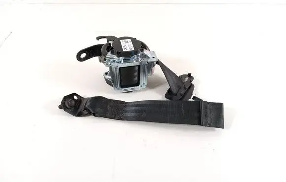 Rear seatbelt