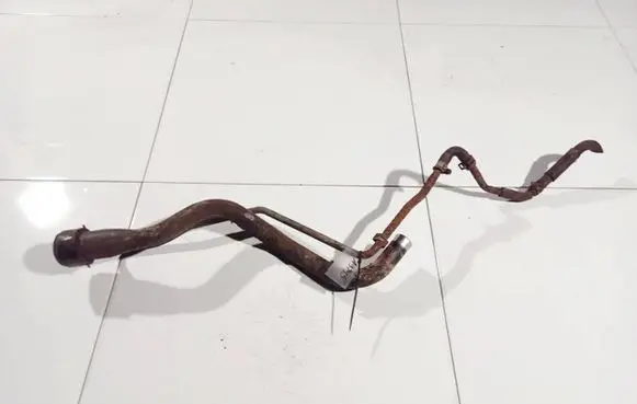 Fuel tank filler neck pipe