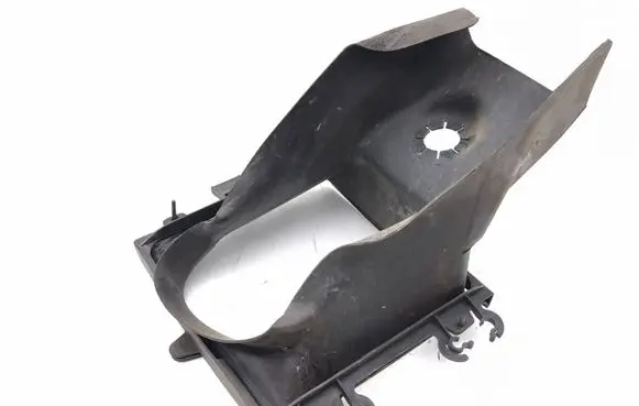 Bentley Flying Spur Intercooler air channel guide 3W5121468