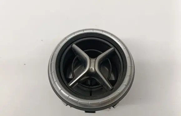 Mercedes-Benz CLA C117 X117 W117 Dash center air vent grill