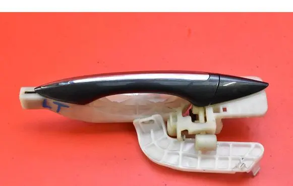 Rear door exterior handle