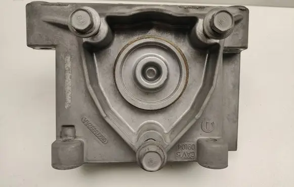 Dodge Durango III Gearbox mounting bracket 68275992AA