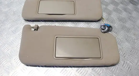 Honda Legend III KA9 Sun visor clip/hook/bracket 