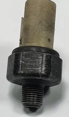 Hyundai i10 Oil pressure sensor 