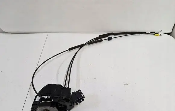 Renault Trafic III (X82) Sliding door lock 825027817R