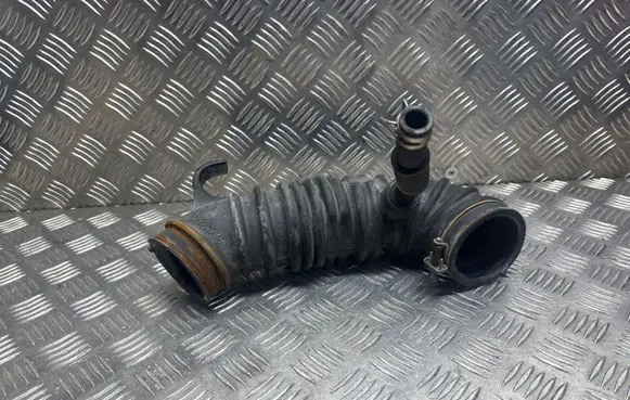 Mitsubishi Outlander Air intake duct part 1505A660